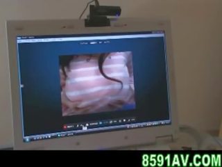Mosaic: rondborstig meisje webcam tonen